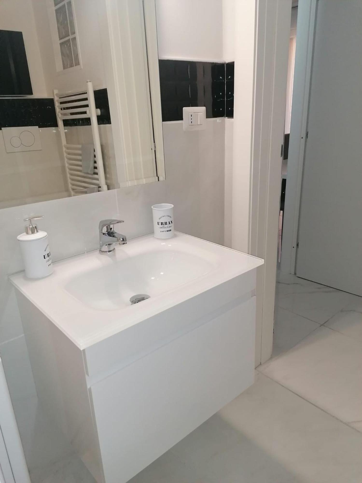 Fiumicino Aeroporto Casa Vacanze Orchidea Екстер'єр фото